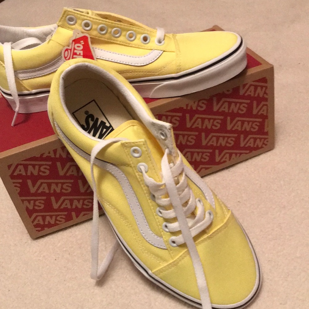Yellow vans women’s size 9.5